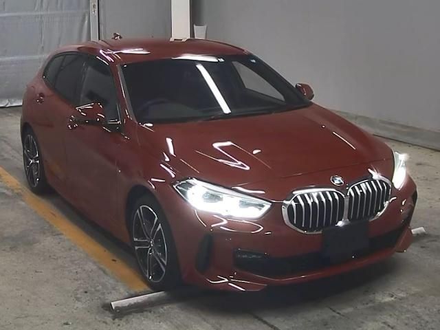 470 Bmw 1 series 7K15 2020 г. (ZIP Tokyo)